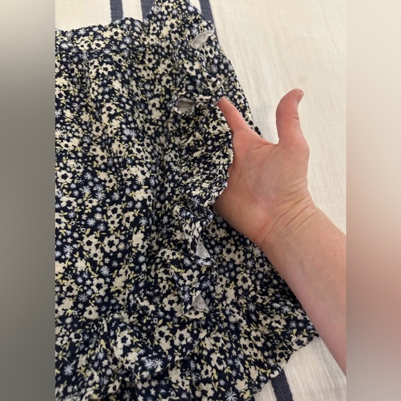 Carter's Blue and White Floral Skirt with Ruffle Trim. Girls XL (14), NWOT! - Picture 2 of 5